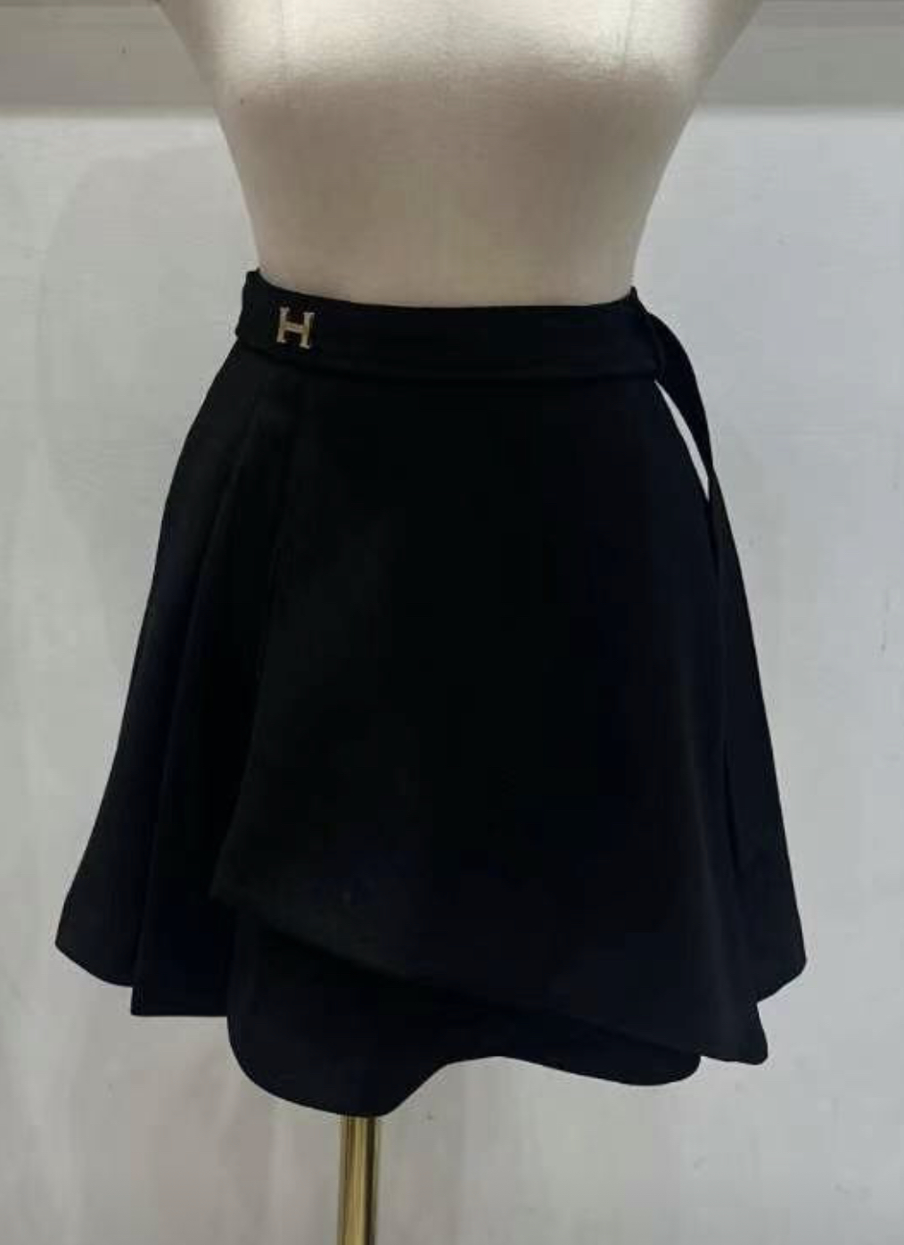 HEE SHOP韓國直郵女裝新款25春夏真品休閑人氣職業熱賣短裙HEE SHOP短裙圖色2