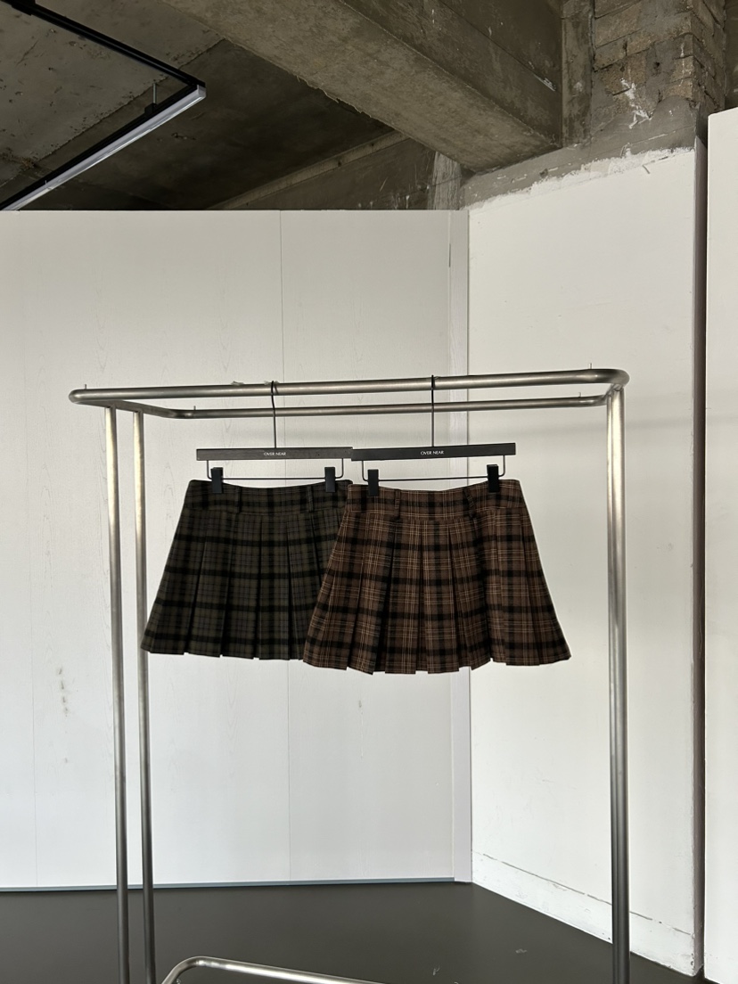 OVER NEAP韓國直郵東大門代購女裝新品25春夏真品人氣短裙OVER NEAR短裙