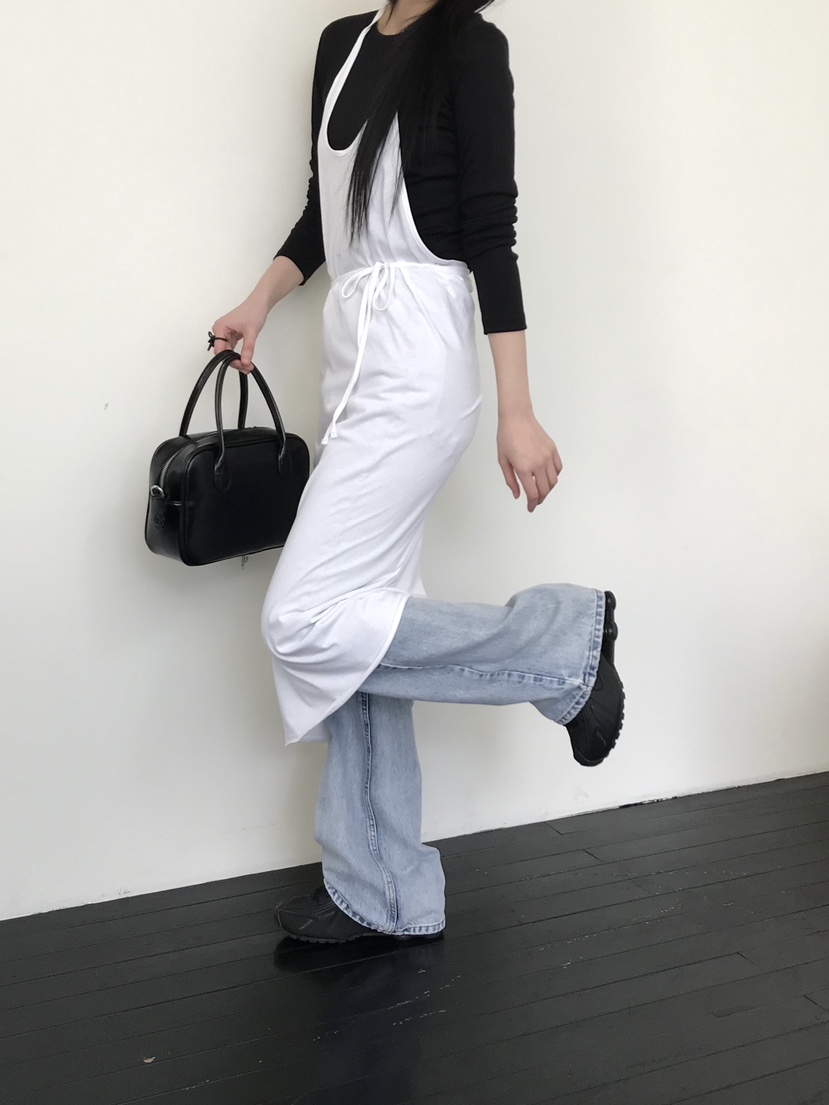 ESCHER韓國直郵東大門代購女裝新款熱賣推薦人氣牛仔褲喇叭ESCHER牛仔褲