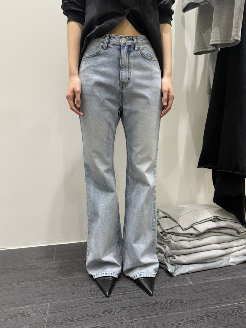 ESCHER韓國直郵東大門代購女裝新款熱賣推薦人氣牛仔褲喇叭ESCHER牛仔褲