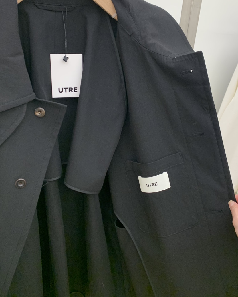 UTRE韓國直郵東大門實拍女裝新品真品推薦休閑職業短款大衣UTRE短款大衣