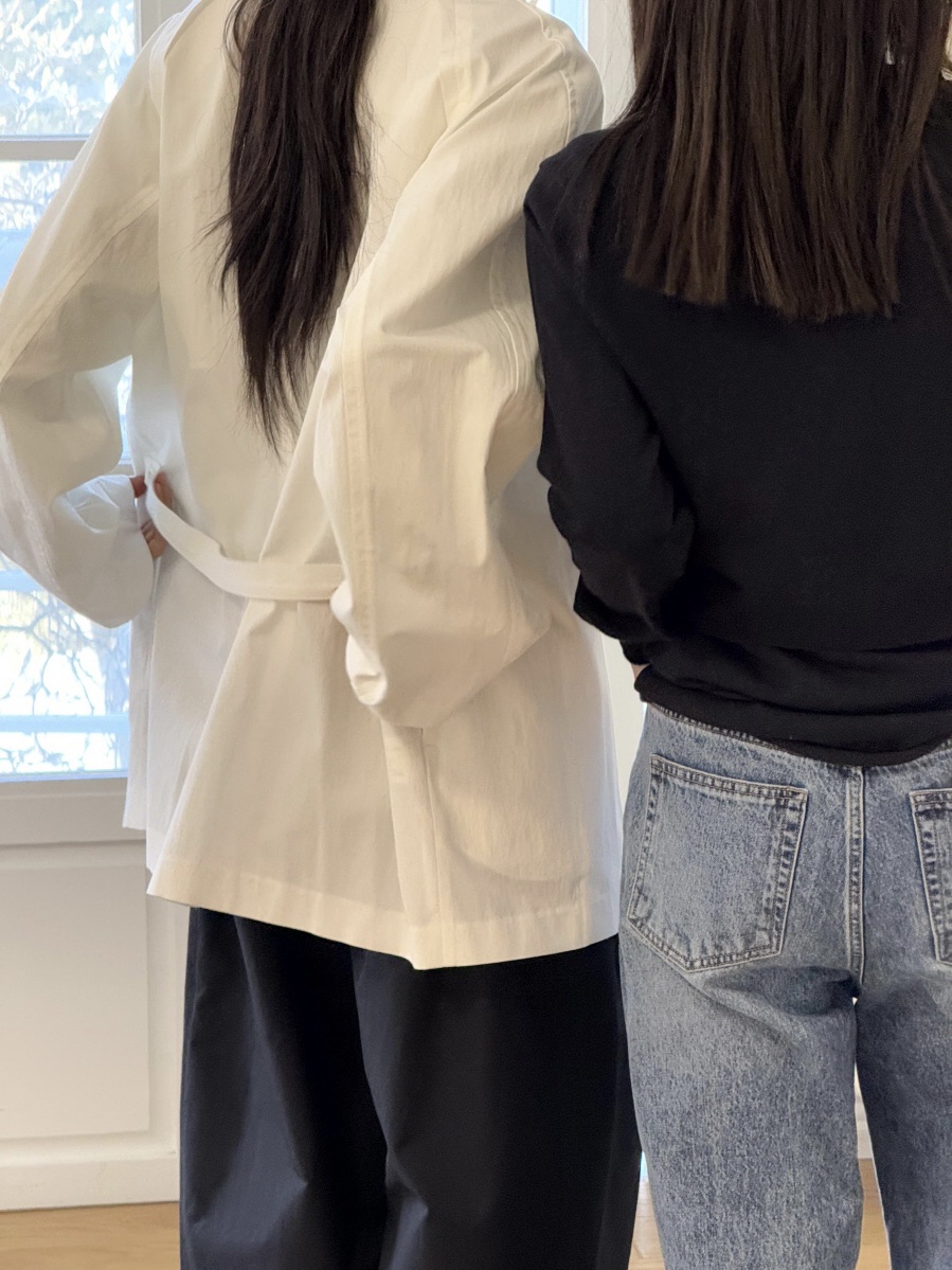 UTRE韓國直郵東大門實拍女裝新品真品推薦休閑職業短款大衣UTRE短款大衣