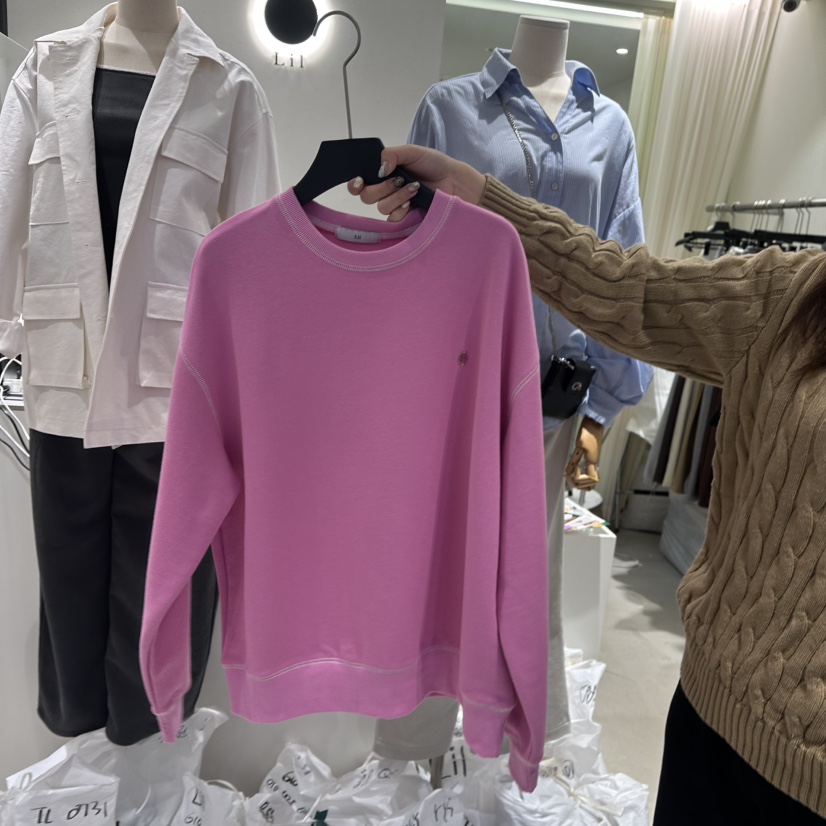 LIL韓國直郵東大門代購女裝新款時尚推薦真品人氣休閑25春夏衛衣LIL衛衣圖色2