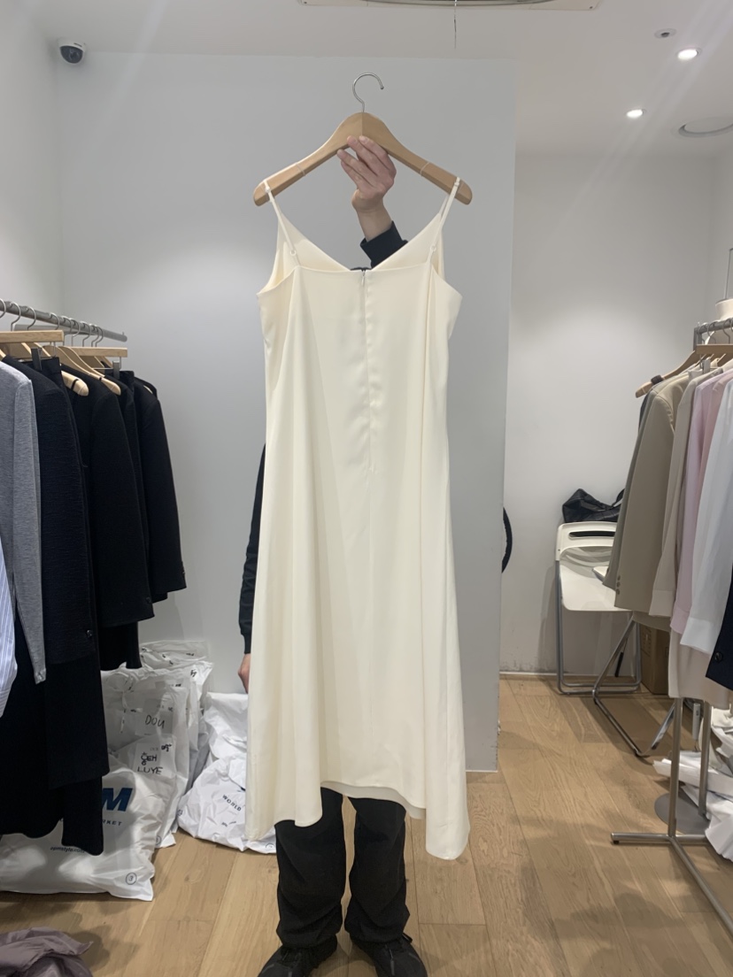 OUR-A直郵韓國代購女裝新款熱賣25春夏時尚職業休閑連衣裙OUR/NOVAE連衣裙