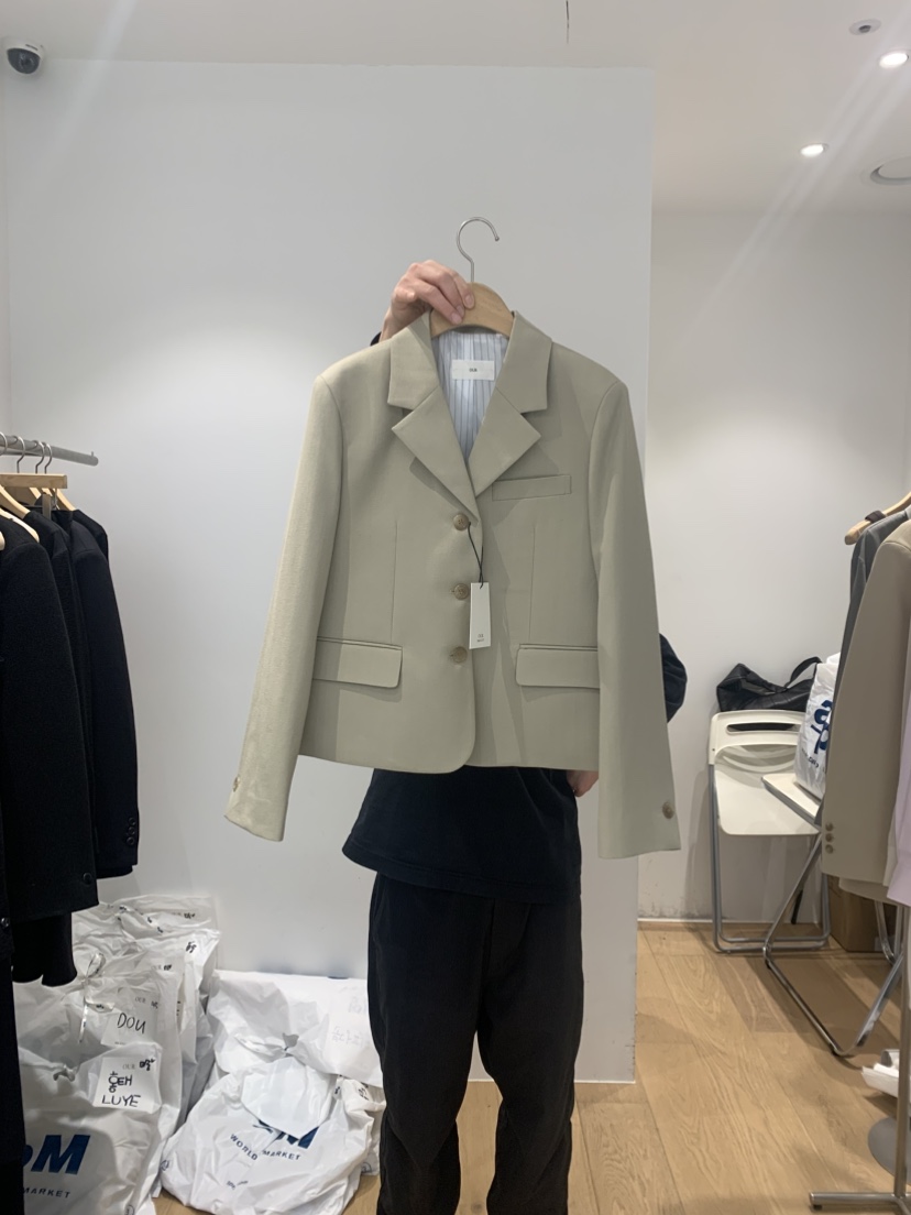 OUR-A韓國直郵女裝新品推薦時尚熱賣人氣真品25春夏夾克人字形OUR-A夾克
