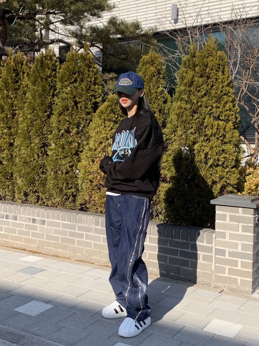 KSUBI韓國直郵東大門實拍女裝新品時尚職業人氣真品熱賣衛衣KSUBI衛衣