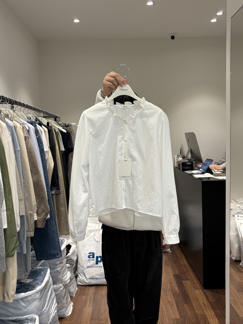 GABRIELLE韓國直郵東大門代購女裝新品時尚推薦25春夏襯衫蕾絲衫GABRIELLE襯衫/蕾絲衫
