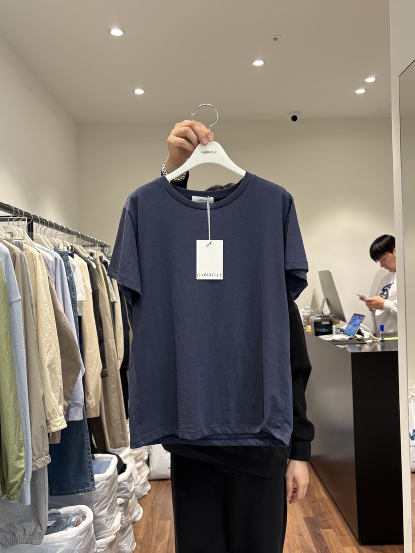 GABRIELLE韓國直郵東大門代購女裝新品推薦職業人氣時尚T恤GABRIELLET恤圖色3