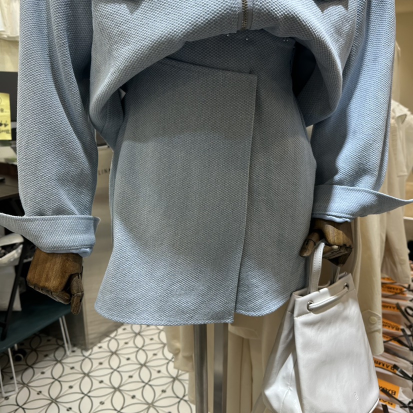 BAMBOLINA東大門直郵女裝新品人氣熱賣25春夏真品時尚職業短裙BAMBOLINA短裙圖色1