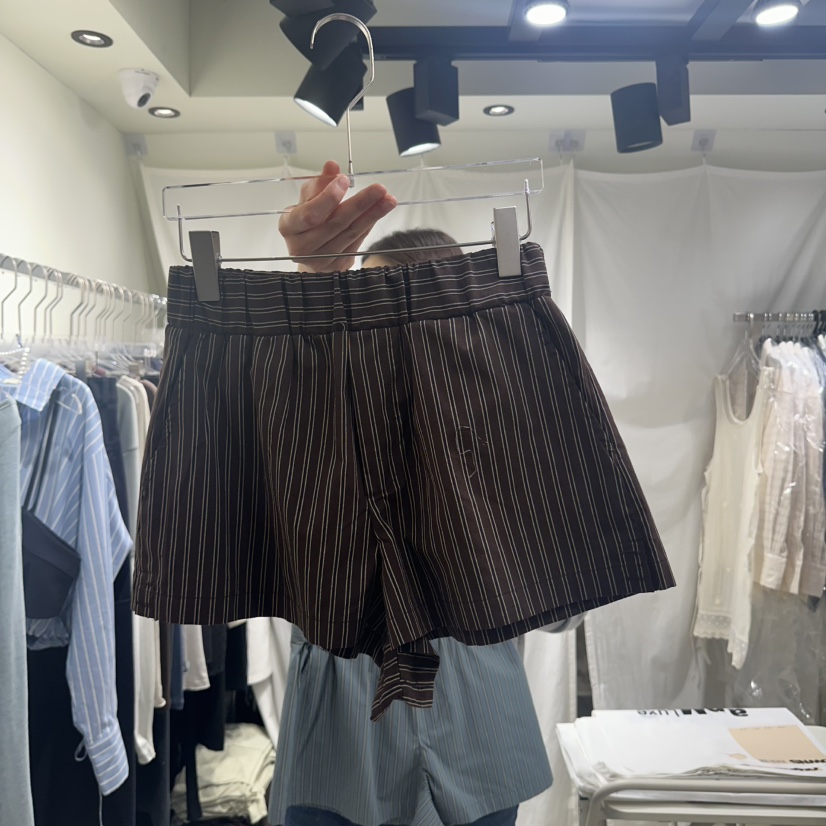 OWNS韓國代購女士新款時尚真品熱賣職業25春夏推薦休閑短褲OWNS短褲圖色2