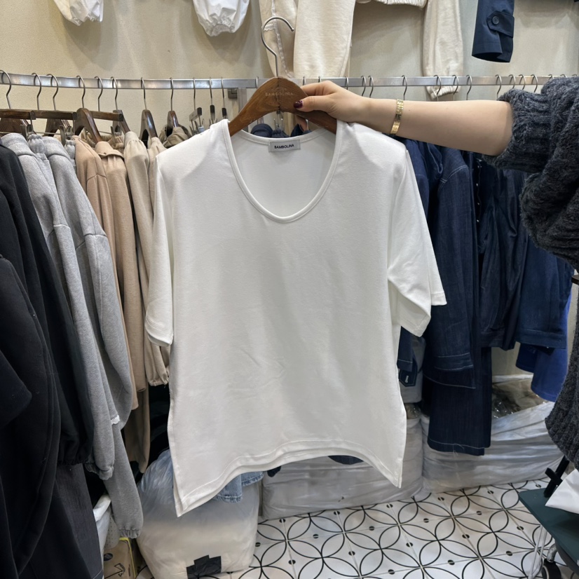 BAMBOLINA韓國代購女裝新品時尚休閑真品職業25春夏熱賣T恤BAMBOLINAT恤
