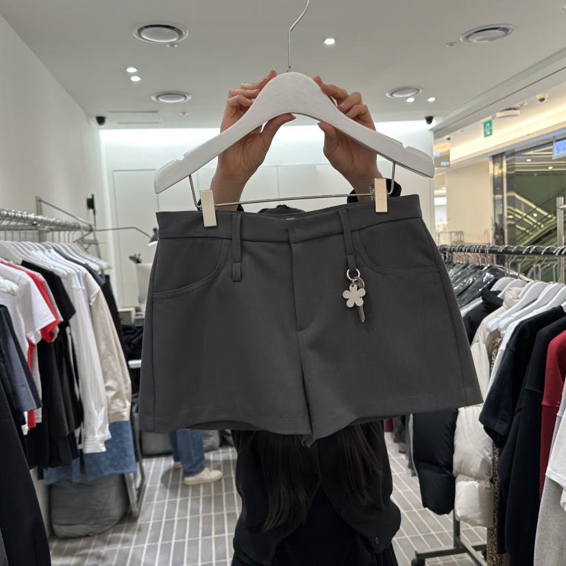 VIVE韓國直郵女裝新品真品熱賣25春夏休閑人氣時尚職業短褲VIVE短褲圖色1