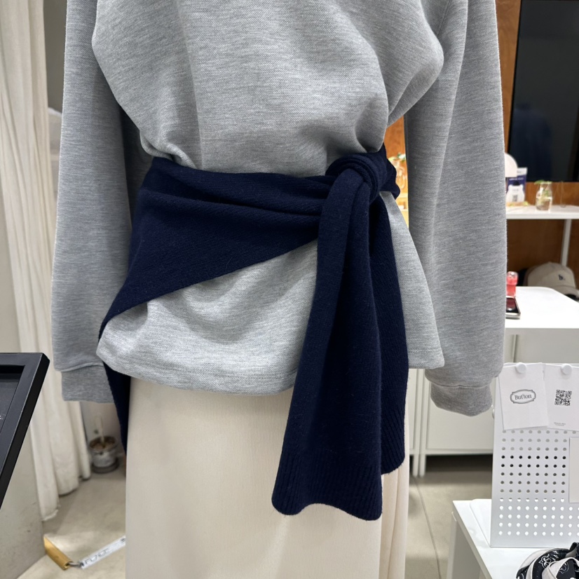 BOUTIQUE SEOUL-P韓國直郵女裝新款推薦圍巾披肩羊毛披肩But ton/BOUTIQUE SEOUL圍巾/披肩圖色2