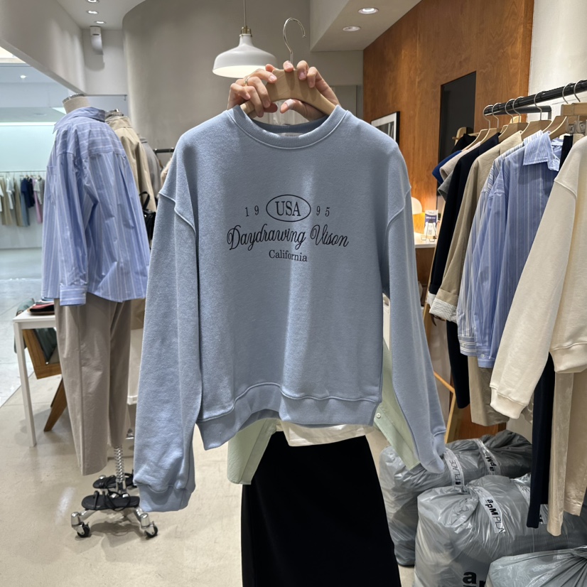 BOUTIQUE SEOUL-P韓國直郵女裝新款25春夏休閑推薦人氣衛衣But ton/BOUTIQUE SEOUL衛衣圖色2