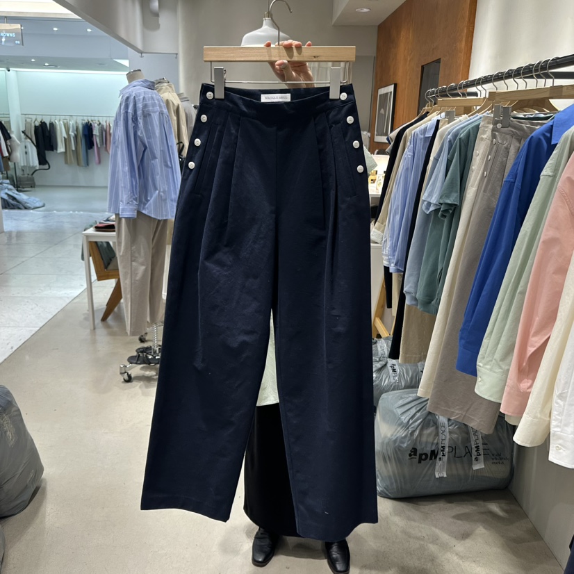 BOUTIQUE SEOUL-P直郵韓國代購女裝新款職業休閑25春夏休閑褲But ton/BOUTIQUE SEOUL休閑褲圖色2