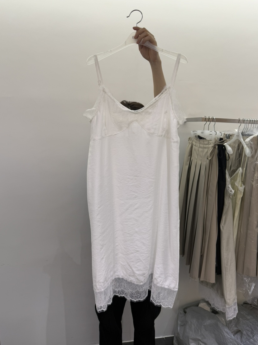 ESCHER韓國直郵女裝新品熱賣真品25春夏職業休閑時尚連衣裙ESCHER連衣裙