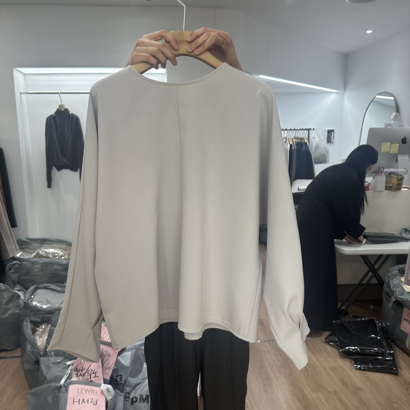 LEWIN韓國直郵東大門實拍女裝新品休閑熱賣25春夏襯衫蕾絲衫LEWIN襯衫/蕾絲衫圖色2
