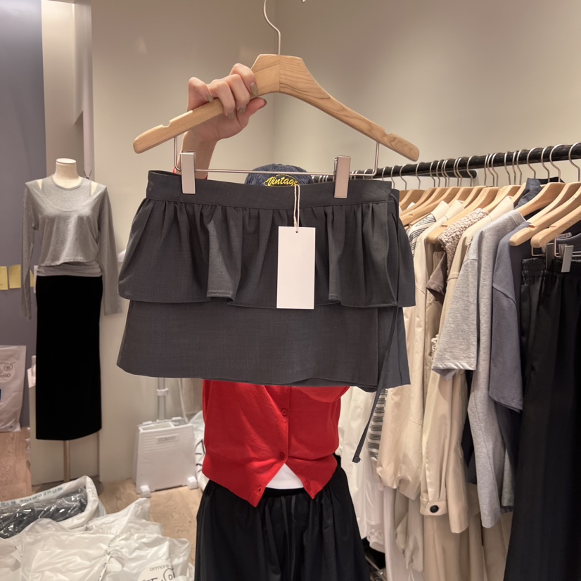 ORMORE直郵韓國代購女裝新品人氣時尚職業推薦熱賣真品短裙ORMORE短裙