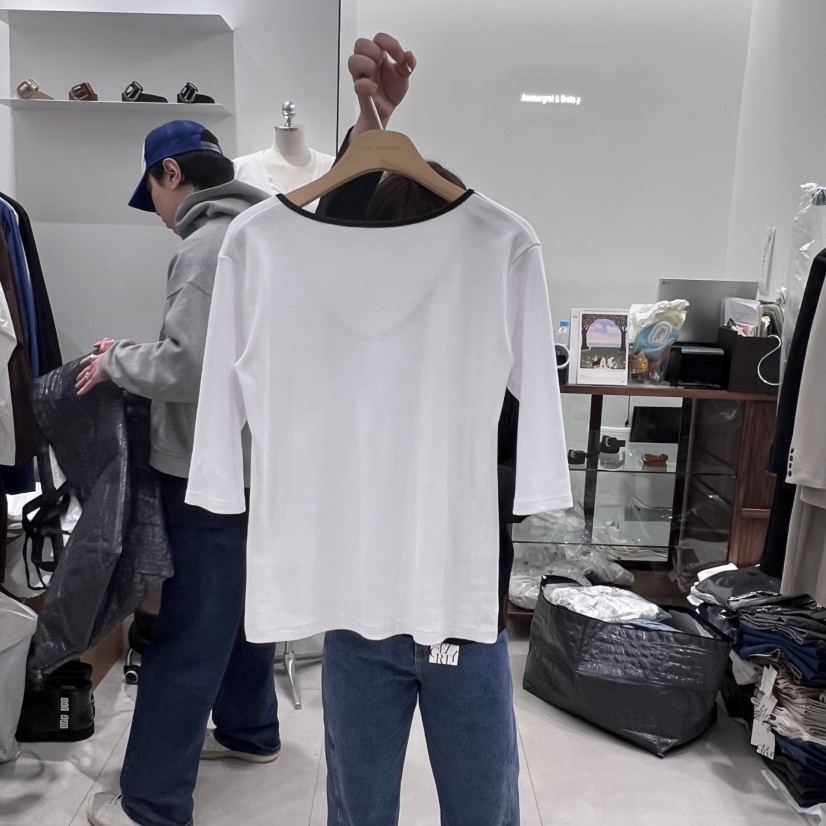 ANN MARGRET韓國直郵東大門實拍女裝新款25春夏長袖T恤GRETA.Y長袖T恤圖色1