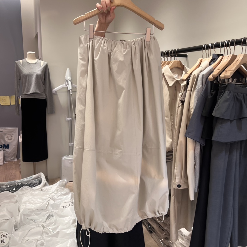 ORMORE韓國直郵東大門實拍女裝新品人氣真品時尚半身裙中短裙ORMORE半身裙/中短裙