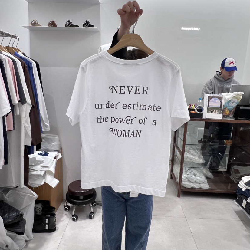 ANN MARGRET韓國直郵東大門代購女裝新品25春夏T恤GRETA.YT恤