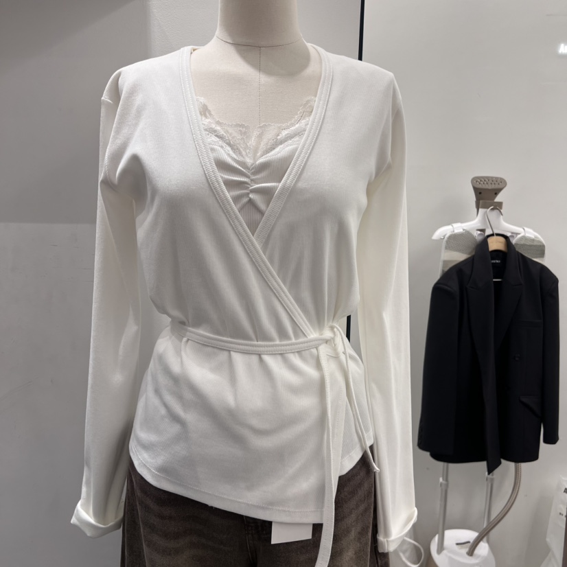 ANN MARGRET韓國直郵東大門實拍女裝新款真品長袖T恤不含內搭開衫GRETA.Y長袖T恤