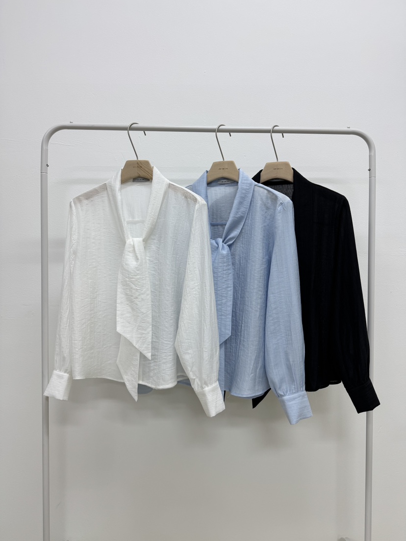 LIMLIMLIM韓國直郵東大門實拍女裝新品人氣推薦真品襯衫蕾絲衫LIM LIM LIM襯衫/蕾絲衫