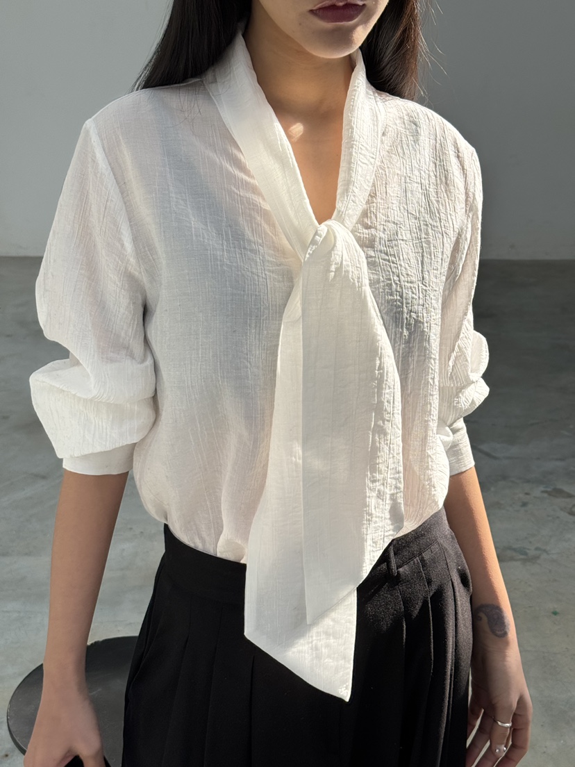 LIMLIMLIM韓國直郵東大門實拍女裝新品人氣推薦真品襯衫蕾絲衫LIM LIM LIM襯衫/蕾絲衫圖色2