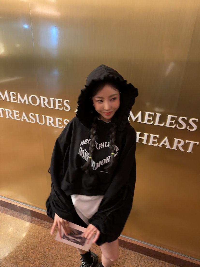 PALETTE-Q韓國直郵東大門實拍女裝新品職業人氣真品衛衣兜帽PALETTE衛衣