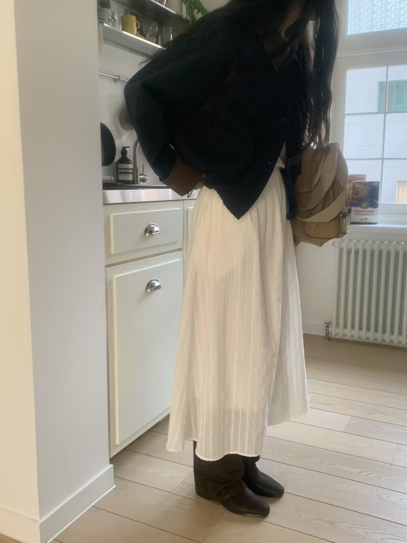 FEVER韓國直郵女裝新款職業休閑推薦人氣真品半身裙中短裙刺繡FEVER半身裙/中短裙