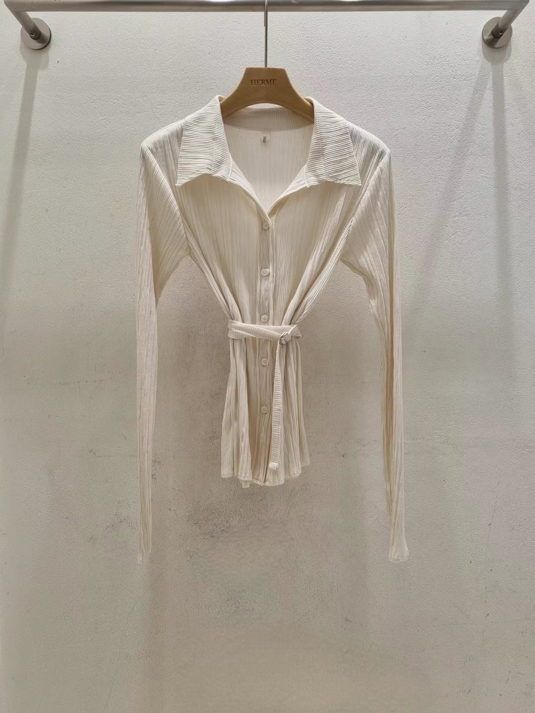 HERME直郵韓國代購女裝新款人氣推薦真品職業襯衫蕾絲衫柔軟HERME襯衫/蕾絲衫