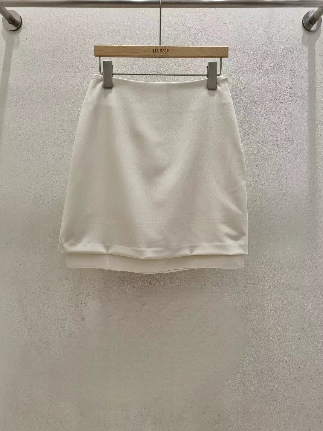 HERME韓國直郵東大門代購女裝新款25春夏休閑真品熱賣時尚短裙HERME短裙