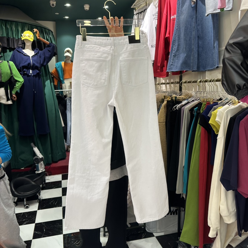 3COLOR(此品牌名稱會遭售假投訴,建議淘寶店鋪商品名稱中不要使用)韓國直郵東大門實拍女裝新品熱賣休閑褲Three color休閑褲