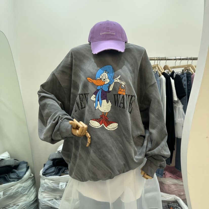 DELIGHT-L韓國直郵東大門實拍女裝新款推薦熱賣真品衛衣鴨DELIGHT-L衛衣圖色2