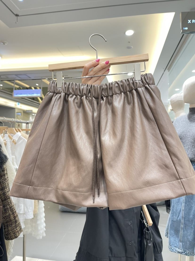 XPARTY直郵韓國代購女裝新品25春夏熱賣休閑人氣推薦短褲皮褲XPARTY短褲圖色2