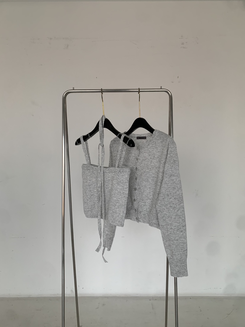 BETWEEN US韓國直郵東大門代購女裝新品休閑套裝蝴蝶結開衫JICJO:SEOUL套裝圖色3