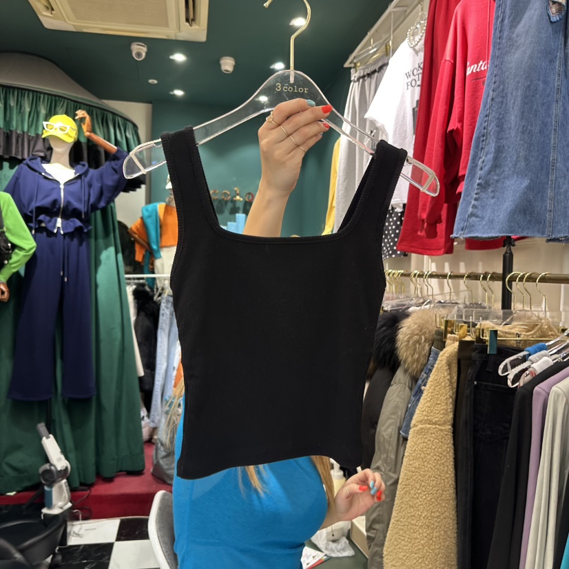 3COLOR(此品牌名稱會遭售假投訴,建議淘寶店鋪商品名稱中不要使用)韓國直郵女裝新款真品吊帶背心Three color吊帶/背心