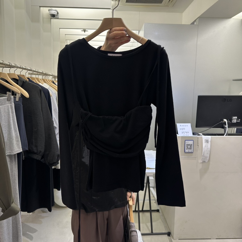 AMON韓國直郵女裝新品時尚熱賣25春夏休閑推薦職業人氣長袖T恤AMON長袖T恤圖色2