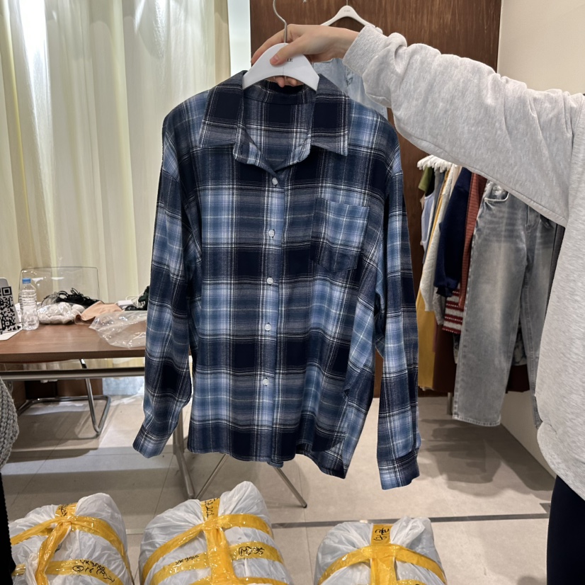 BUCKLE直郵韓國代購女裝新品人氣熱賣真品推薦襯衫蕾絲衫格紋BUCKLE襯衫/蕾絲衫