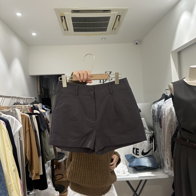 DOUZE韓國直郵東大門代購女裝新品熱賣真品推薦短褲不含腰帶DOUZE短褲圖色2
