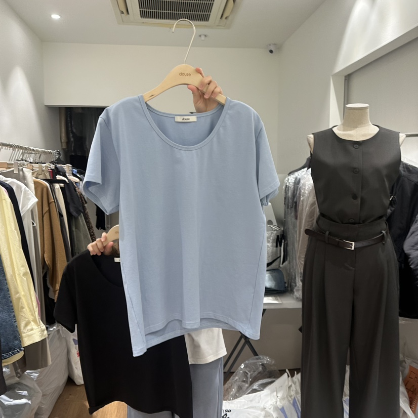 DOUZE韓國直郵東大門代購女裝新品職業25春夏人氣時尚熱賣T恤DOUZET恤圖色2