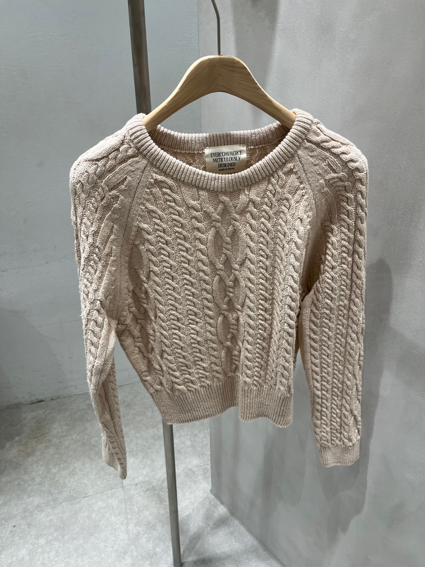 EVERCOMMERCE METICULOUSLY DESIGNED韓國直郵女裝新款時尚毛衣EVERCOMMERCE METICULOUSLY DESIGNED毛衣