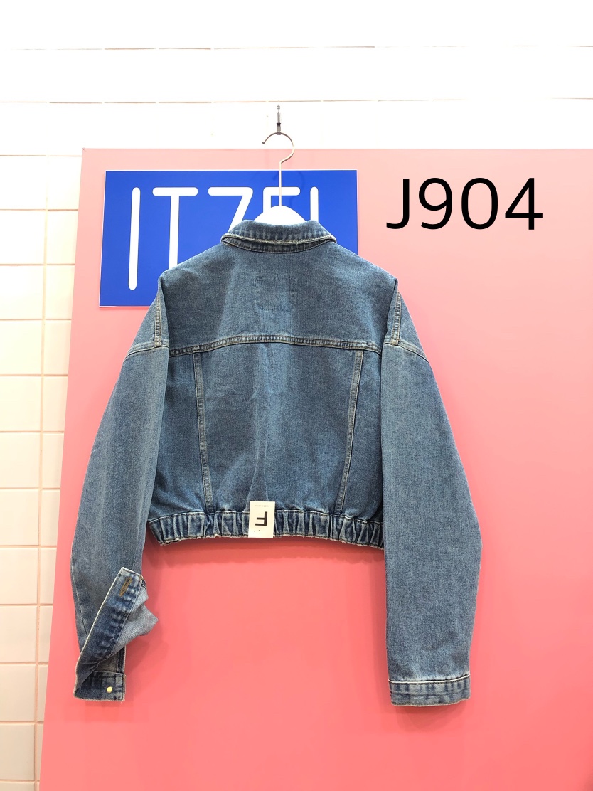 ITZEL韓國直郵東大門實拍女裝新品人氣推薦熱賣真品休閑夾克ITZEL夾克