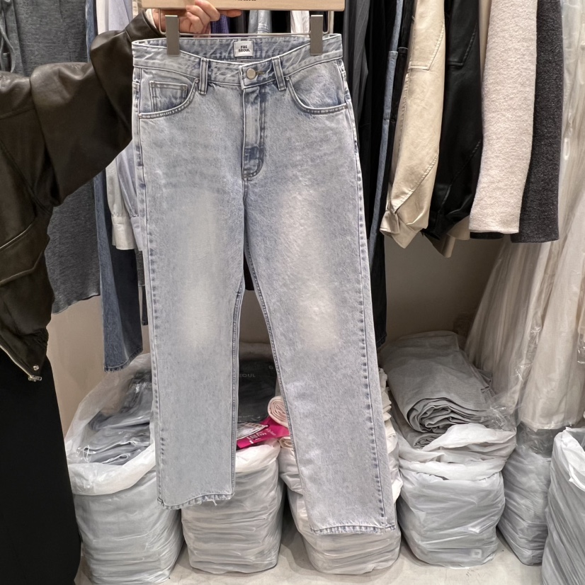 FRE韓國直郵東大門實拍女裝新品時尚人氣職業推薦25春夏休閑褲FRE休閑褲圖色1