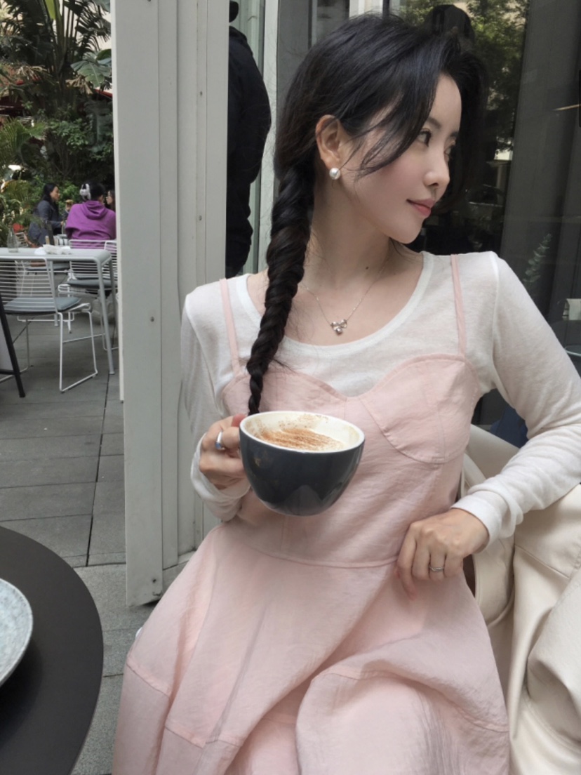 MEMO CLASSIC韓國代購女士新品25春夏時尚職業真品人氣連衣裙MEMO CLASSIC連衣裙