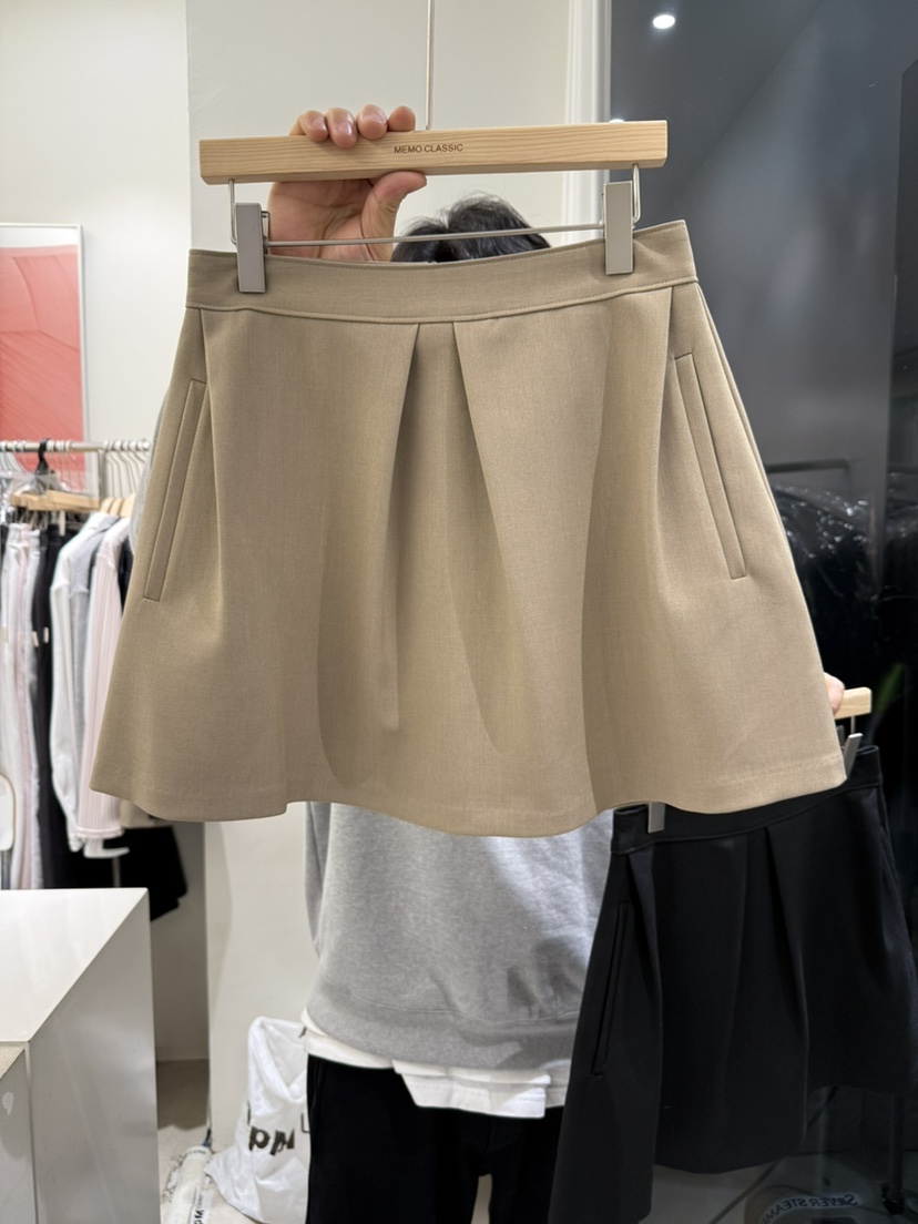 MEMO CLASSIC韓國代購女士新品真品推薦熱賣人氣25春夏短裙MEMO CLASSIC短裙