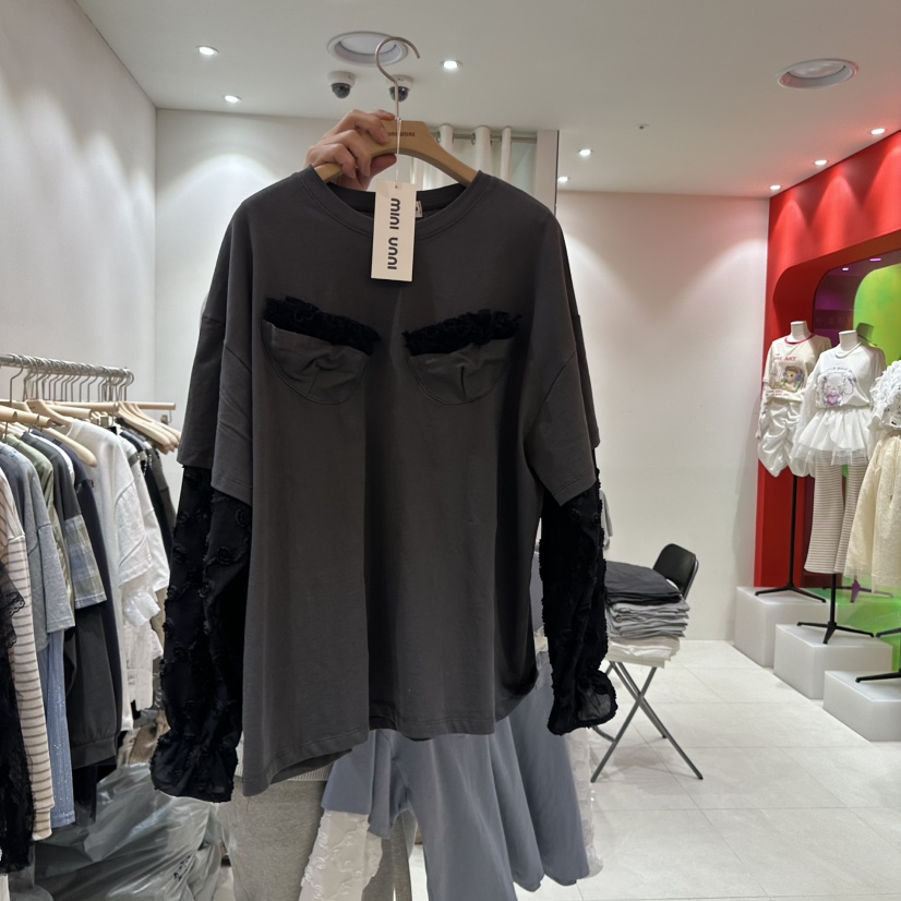 MINI UNNI東大門直郵女裝新品25春夏真品時尚職業長袖T恤口袋MINI UNNI長袖T恤圖色2