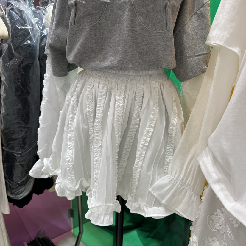 MINI UNNI韓國直郵女裝新款25春夏時尚推薦熱賣人氣休閑短裙MINI UNNI短裙圖色1