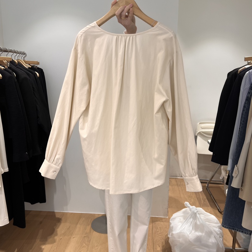 OUR-A東大門直郵女士新品真品職業人氣推薦時尚襯衫蕾絲衫OUR-A襯衫/蕾絲衫
