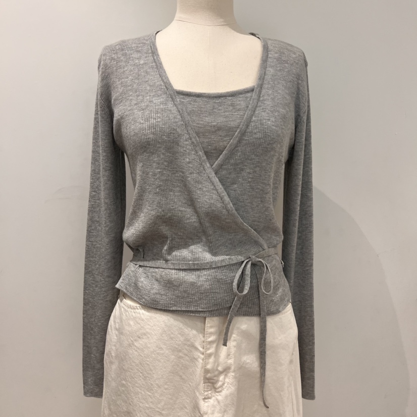 OUR-A韓國代購女裝新品25春夏人氣職業真品針織衫不含內搭OUR-A針織衫圖色1